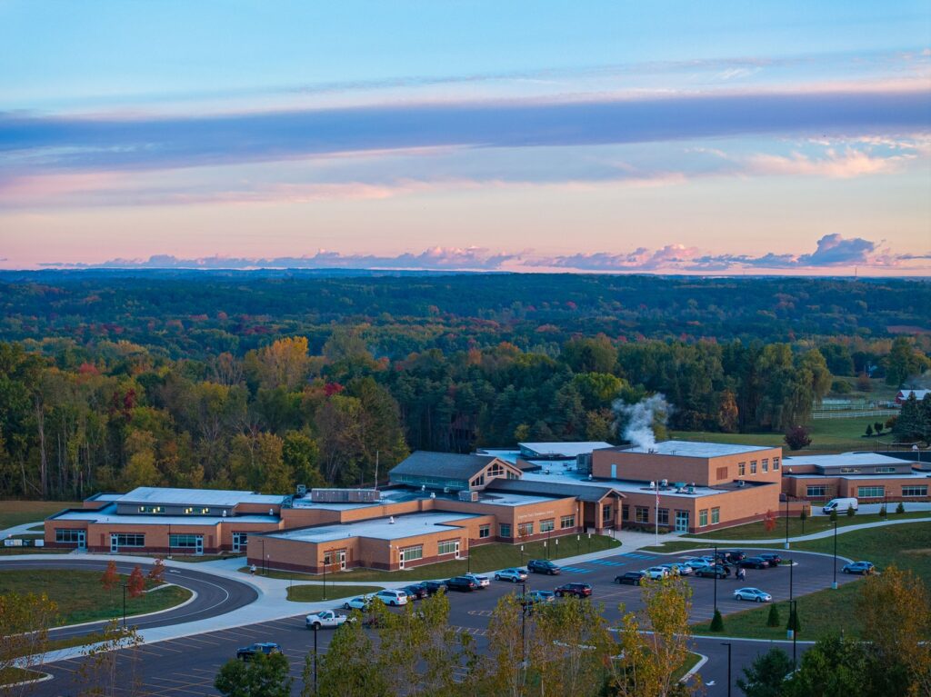 exterior of edgerton trails elementary