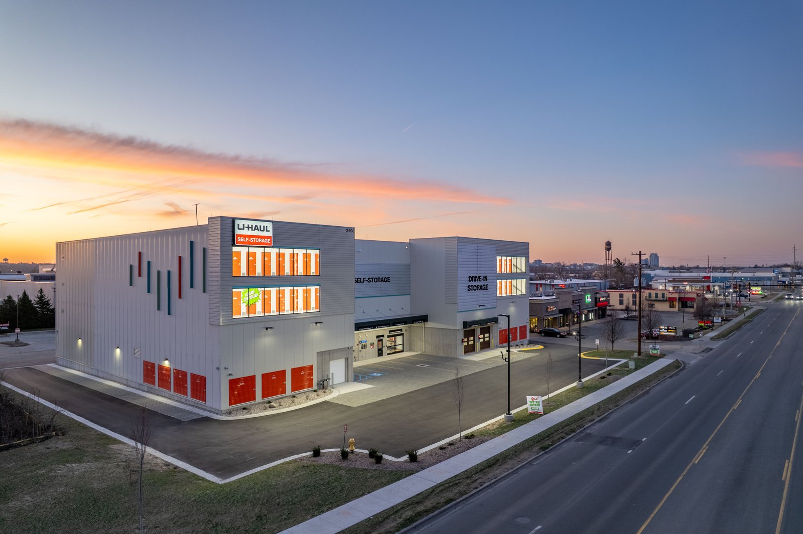 exterior view of the UHaul Moving & Storage Alpine Ave